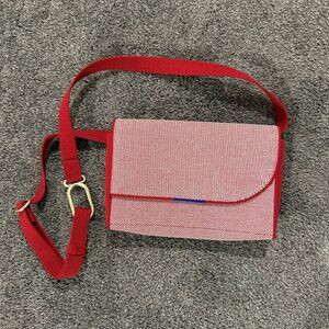 Rothy's Belt Bag in Light Poppy